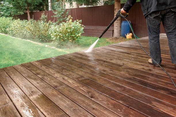 Best Fence Cleaning  in Wakefield, MI